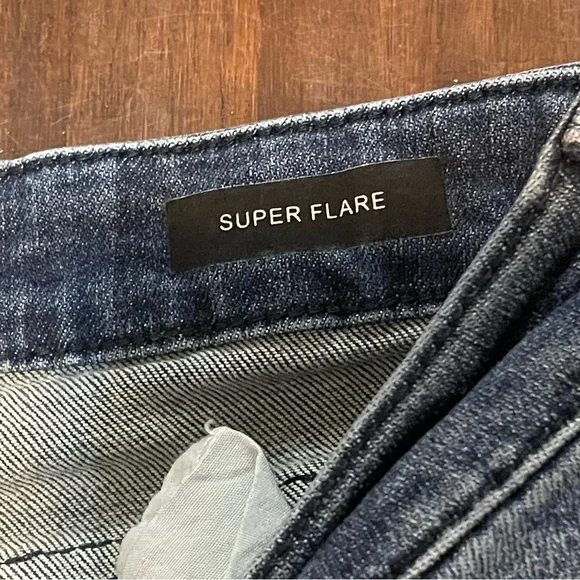 Judy Blue Starry Night Flare Jeans - Picture 7 of 10